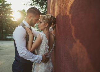 Roxana și Bogdan, nuntă vintage în nuanțe de galben