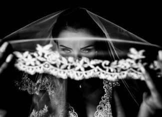 Pregatirile de nunta surprinse in 20 de imagini sclipitoare