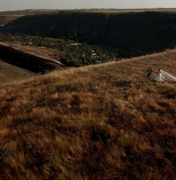 Miri in miniatura surprinsi in 20 de fotografii artistice