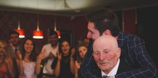 Bunici la nunta surprinsi în 25 de imagini induiosatoare bunici la nunta