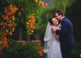 Casiana si Razvan: nunta rustica dichisita cu aranjamente florale deosebite nunta rustica