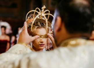 Cum sa gasesti preotul potrivit pentru o cununie religioasa perfecta Cum sa gasesti preotul potrivit pentru o cununie religioasa perfecta