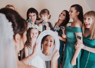 7 lucruri pe care fiecare domnisoara de onoare trebuie sa le stie domnisoara de onoare