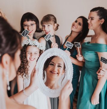 7 lucruri pe care fiecare domnisoara de onoare trebuie sa le stie domnisoara de onoare