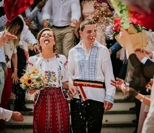 Iesirea de la cununia civila sau religioasa in 20 de imagini spectaculoase cununia civila