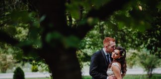 Nunta rustica de basm intr-o poenita de castel la Domeniul Lupas nunta rustica