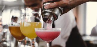 8 cocktail-uri de nunta populare in 2021 cocktail-uri de nunta
