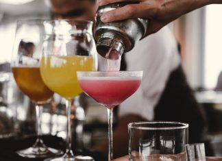 8 cocktail-uri de nunta populare in 2021 cocktail-uri de nunta