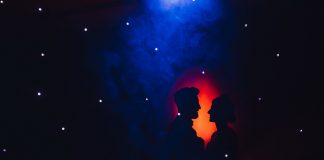 Nunta vintage in culori auriu, alb si roz pal la Ramada din Sibiu Nunta vintage in culori auriu, alb si roz pal la Ramada din Sibiu