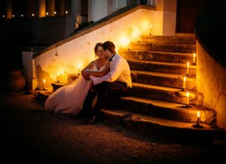 Ana și Simon: Nunta restransa în stil rustic la Conacul Apafi Ana și Simon: Nunta restransa în stil rustic la Conacul Apafi