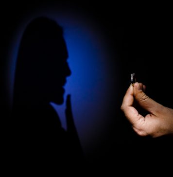 Inel de logodna versus verigheta – de ce ai nevoie de amandoua? Inel de logodna versus verigheta - de ce ai nevoie de amandoua?