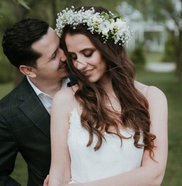 Coronita de mireasa din flori naturale. Cum alegi cele mai potrivite flori Coronita de mireasa din flori naturale. Cum alegi cele mai potrivite flori