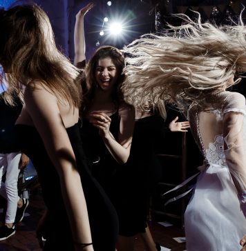 Ce sa nu porti la o nunta la care esti invitata Ce sa nu porti la o nunta la care esti invitata