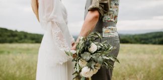 LoveFest, o nuntă cu tematică festival cu și despre iubire LoveFest, o nuntă cu tematică festival cu și despre iubire