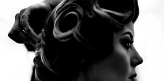 Extensii de păr pentru mirese – avantaje și dezavantaje Extensii de păr pentru mirese - avantaje și dezavantaje