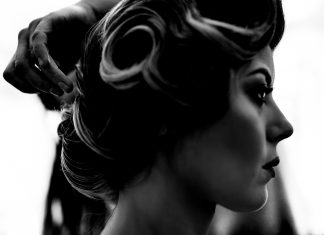 Extensii de păr pentru mirese – avantaje și dezavantaje Extensii de păr pentru mirese - avantaje și dezavantaje