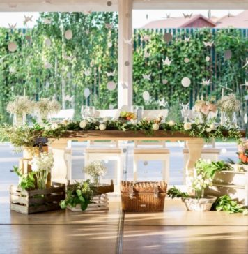 Nunta în aer liber: aranjamente florale și de decor Nunta în aer liber: aranjamente florale și de decor