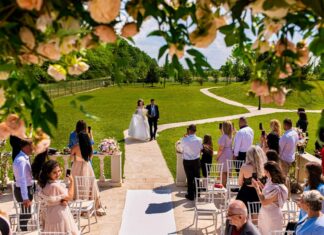 Contractul cu furnizorii de servicii foto-video. Ce trebuie să conțină