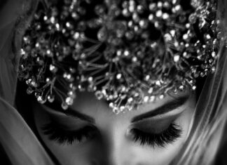 Accesorii de păr pentru nunțile din 2022-2023. Ce se poartă