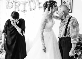 11 tipuri de fotografii de familie pe care să le faci la nunta ta