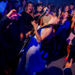 Muzică în tendințe pentru nunțile din 2025