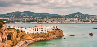 Locații de vis din Spania pentru o ședință foto Trash the dress