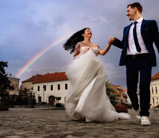 Invitațiile de nuntă digitale. Tot ce trebuie să știi